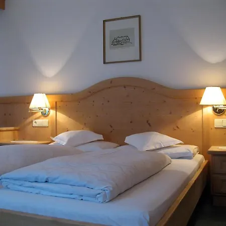 Pensione Sellablick Colfosco Room photo